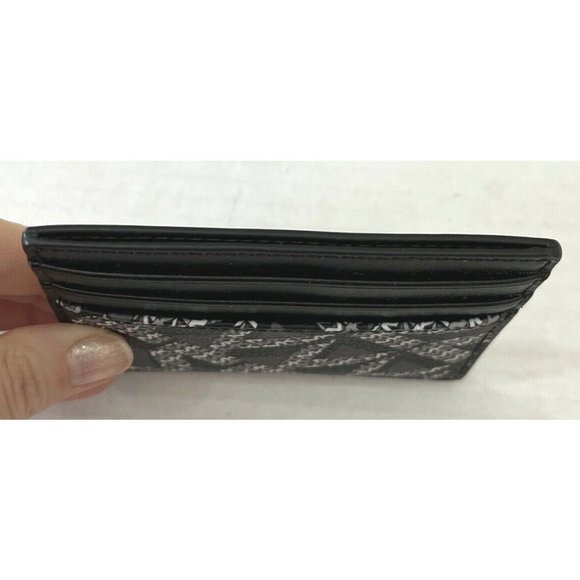 New Michael Kors Cooper Tall card case PVC with Leather Black / White Multi - Picture 3 of 6